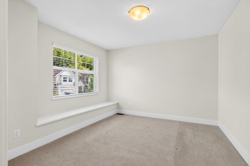 10441 Mceachern Street, Maple Ridge, BC - Indoor Photo Showing Other Room