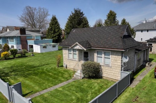 5211 Maple Road, Richmond, BC 