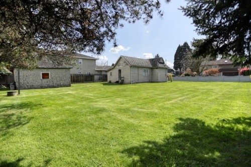 5211 Maple Road, Richmond, BC 