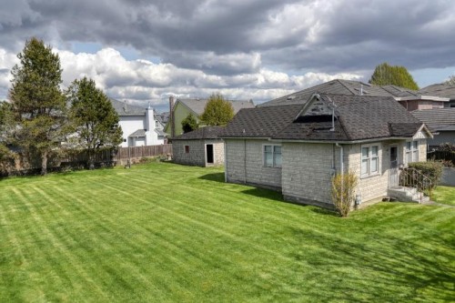 5211 Maple Road, Richmond, BC 