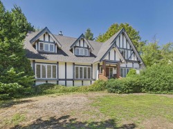5649 Angus Drive  Vancouver, BC V6M 3N5