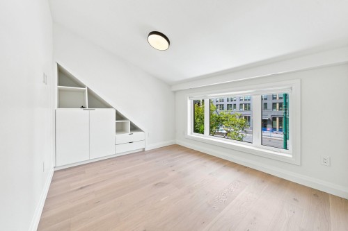 6162 Granville Street, Vancouver, BC 