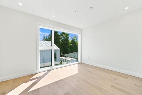 6162 Granville Street, Vancouver, BC 