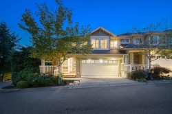 18-11160 234a Street  Maple Ridge, BC V2W 0B8