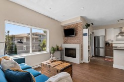 206-1273 Marine Drive  North Vancouver, BC V7P 1T3