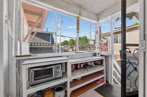 1315 33Rd Avenue E, Vancouver, BC 