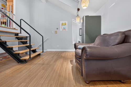 1315 33Rd Avenue E, Vancouver, BC 