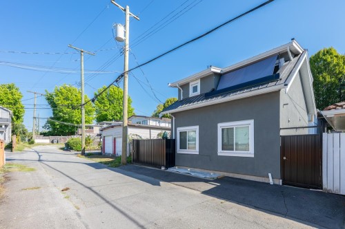 1315 33Rd Avenue E, Vancouver, BC 