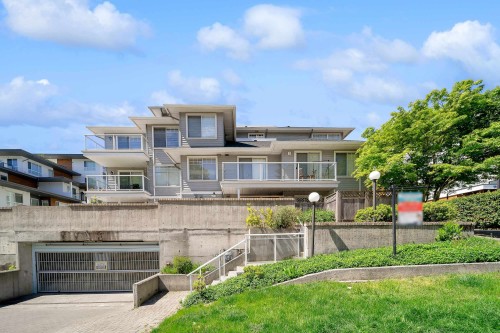 204-11671 Fraser Street  Maple Ridge, BC V2X 6C4