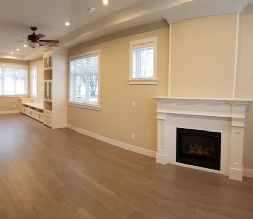 4596 Ontario Street, Vancouver, BC 