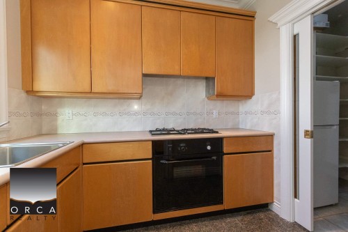 5369 Manson Street, Vancouver, BC 