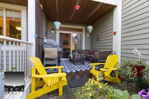6351 Douglas Street, West Vancouver, BC 