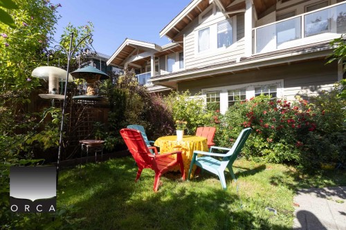 6351 Douglas Street, West Vancouver, BC 