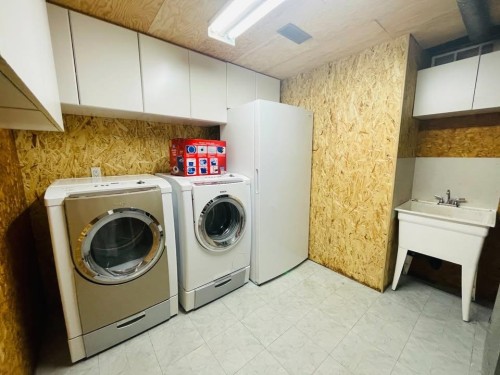 900 Cornell Avenue, Coquitlam, BC 