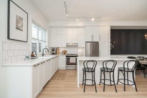 56-4656 Orca Way, Delta, BC - Indoor Photo Showing Kitchen With Upgraded Kitchen