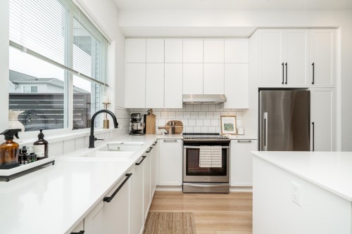 56-4656 Orca Way, Delta, BC - Indoor Photo Showing Kitchen With Upgraded Kitchen