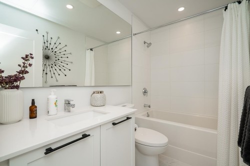 56-4656 Orca Way, Delta, BC - Indoor Photo Showing Bathroom