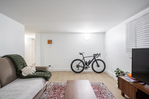 1617 36Th Avenue E, Vancouver, BC 