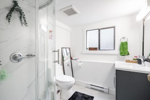 1617 36Th Avenue E, Vancouver, BC 