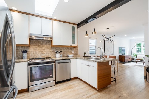 1617 36Th Avenue E, Vancouver, BC 