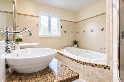 1505 62Nd Avenue W, Vancouver, BC 