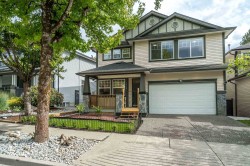 24128 Hill Avenue Maple Ridge, BC V2W 2C9
