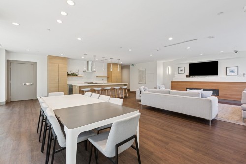 607-8538 River District Crossing, Vancouver, BC 