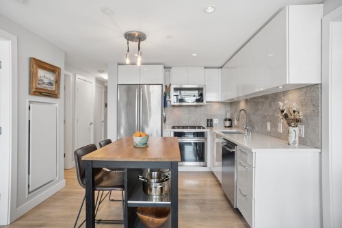 607-8538 River District Crossing, Vancouver, BC 
