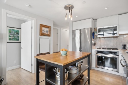 607-8538 River District Crossing, Vancouver, BC 