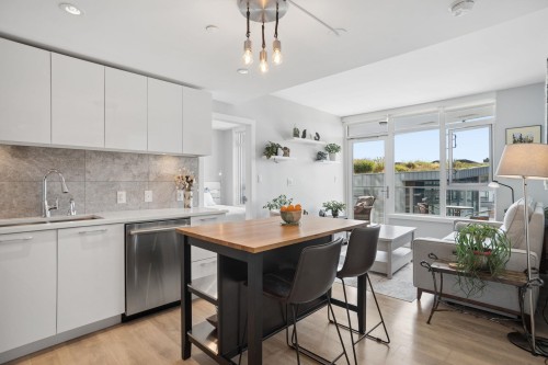 607-8538 River District Crossing, Vancouver, BC 