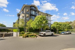 305-2393 Ranger Lane  Port Coquitlam, BC V3B 0P5