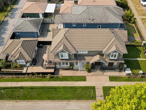 255 Carleton Avenue, Burnaby, BC 