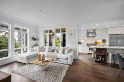 305-168 35th Avenue E Vancouver, BC V5W 1A6