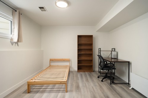 Basement-4769 Haggart Street , Vancouver, BC V6L 2H7 5