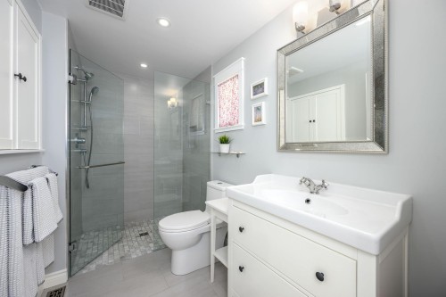 3248 Beverley Crescent, North Vancouver, BC 