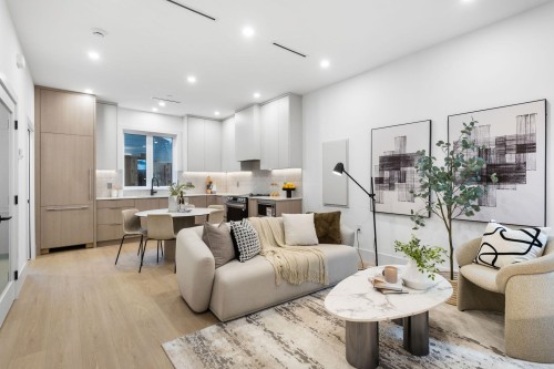 3277 Graveley Street, Vancouver, BC 