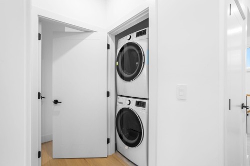 3277 Graveley Street, Vancouver, BC 
