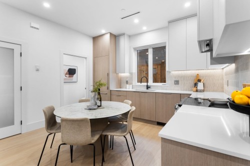 3277 Graveley Street, Vancouver, BC 
