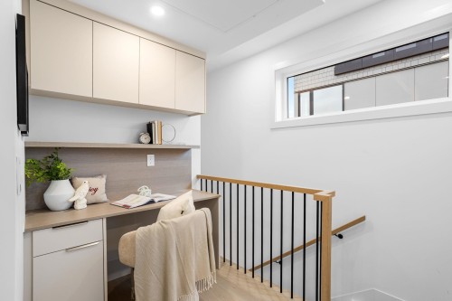 3277 Graveley Street, Vancouver, BC 