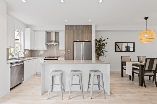 74-24076 112 Avenue  Maple Ridge, BC V2W 0K2