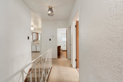 4561 Manor Street, Vancouver, BC 
