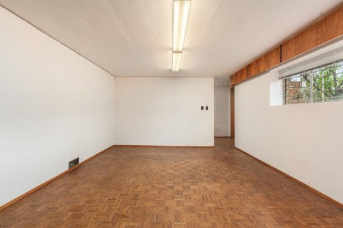 4561 Manor Street, Vancouver, BC 