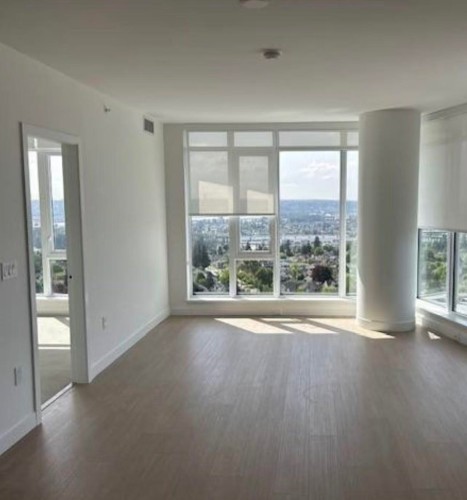 7769 Park Crescent , Burnaby, BC V3N 0J7 4