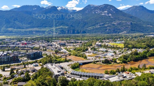 311-1500 Scott Crescent, Squamish, BC 