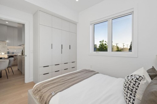 2754 Graveley Street, Vancouver, BC 