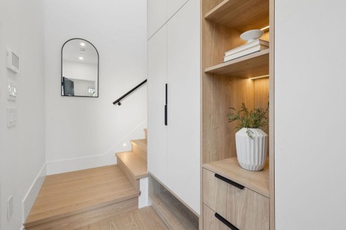 2754 Graveley Street, Vancouver, BC 