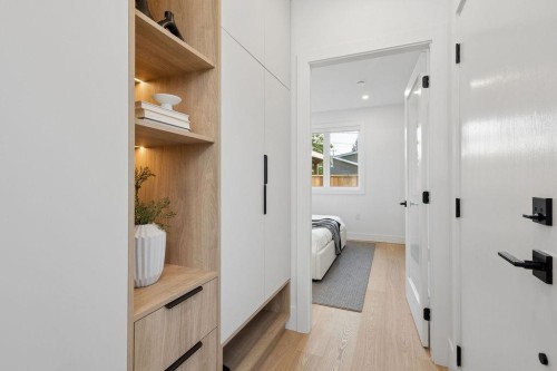 2754 Graveley Street, Vancouver, BC 