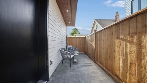 2754 Graveley Street, Vancouver, BC 