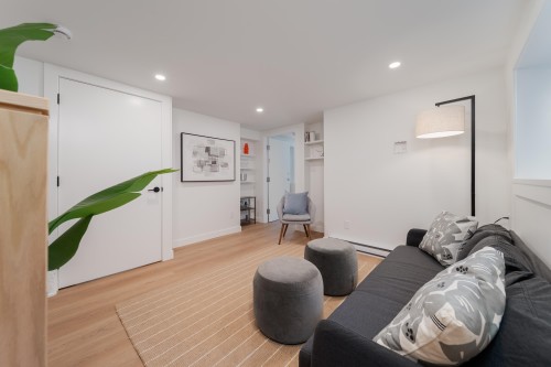 2280 Blenheim Street, Vancouver, BC 