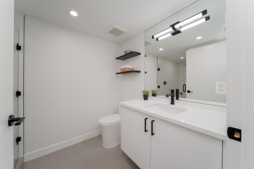 2280 Blenheim Street, Vancouver, BC 